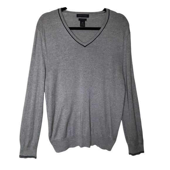 Banana Republic Gray V-Neck Sweater - Picture 1 of 9